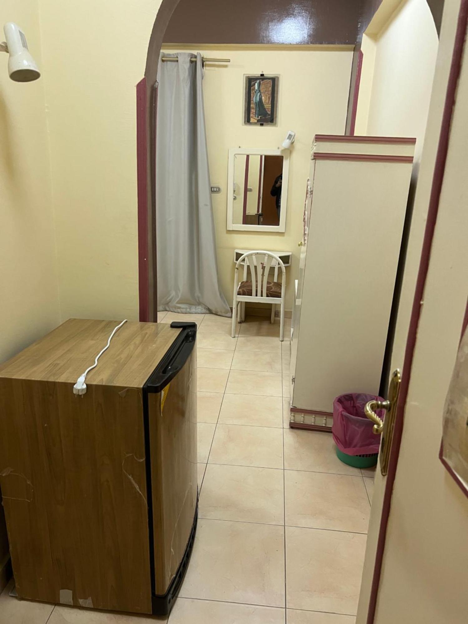 Elphardous Hotel Luxor Kültér fotó