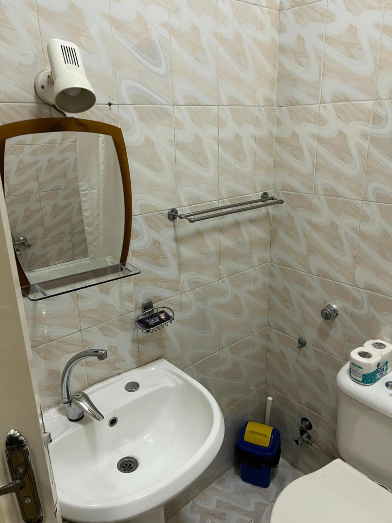 Elphardous Hotel Luxor Kültér fotó